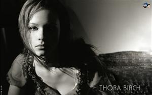 Thora Birch